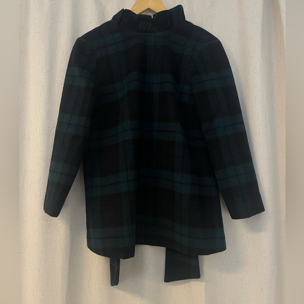 Tuckernuck Navy and Green Checkered Ruffle Top Small but Fits like Medium NWT - Picture 9 of 12